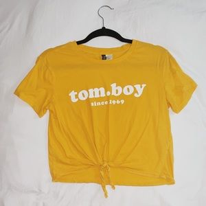 graphic tee with tie